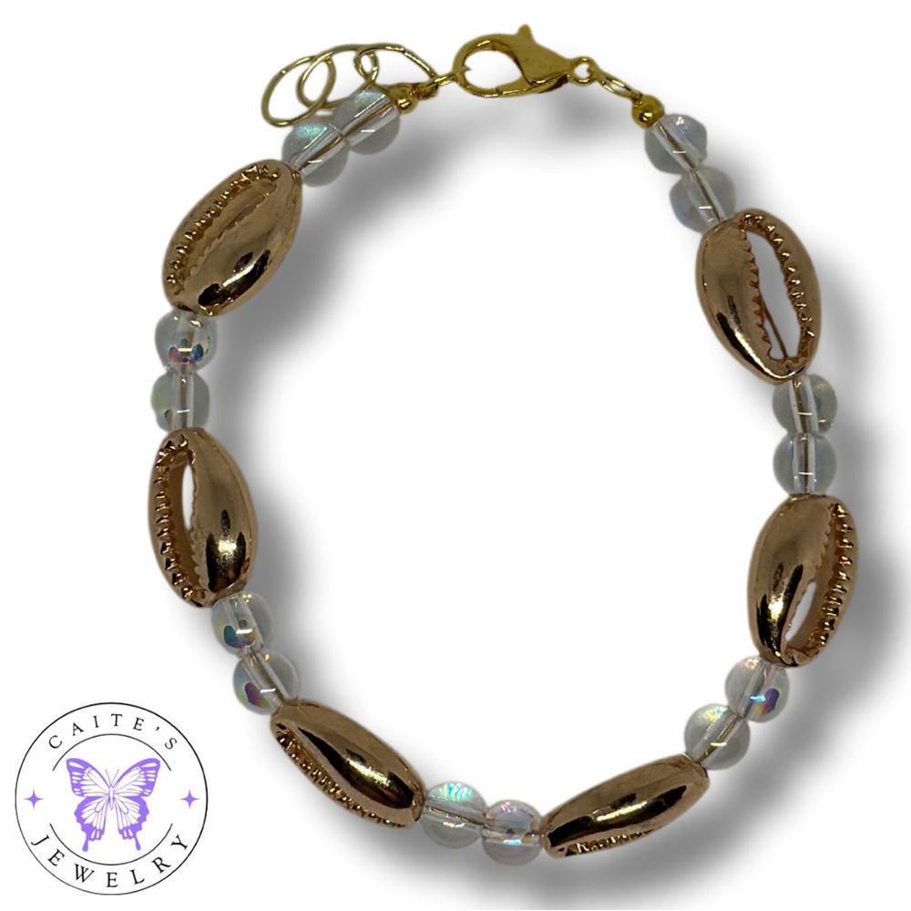 Handmade Gold Wire Bracelet with Cowrie Shell and Crystal Glass Beads